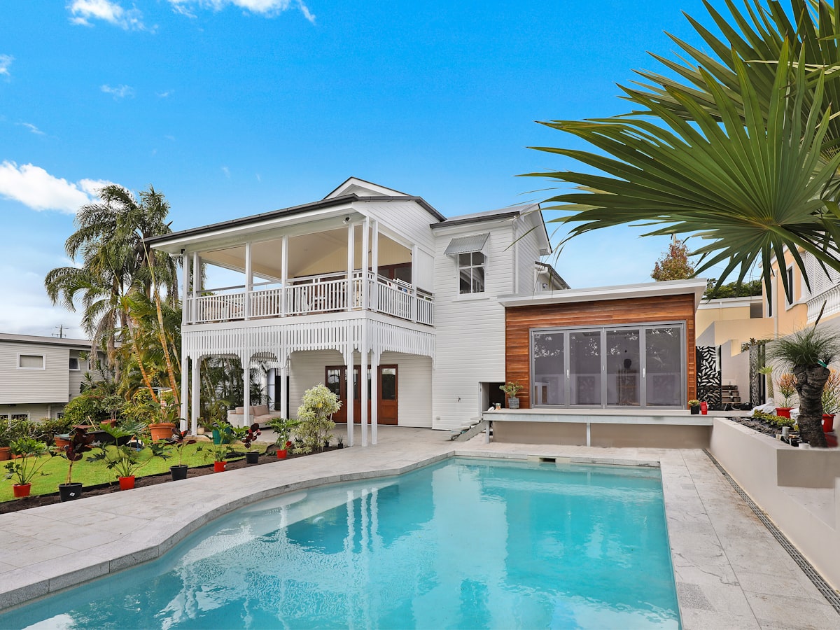 Winter Park · The Vias — Restored historic charmer near Park Ave